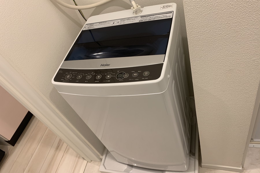洗濯機は室内置き式で衛生面、防犯面ともに配慮
