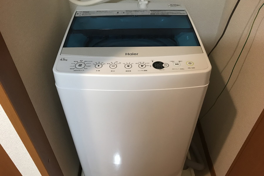 洗濯機は室内置きタイプ。衛生面、防犯面でも安心です